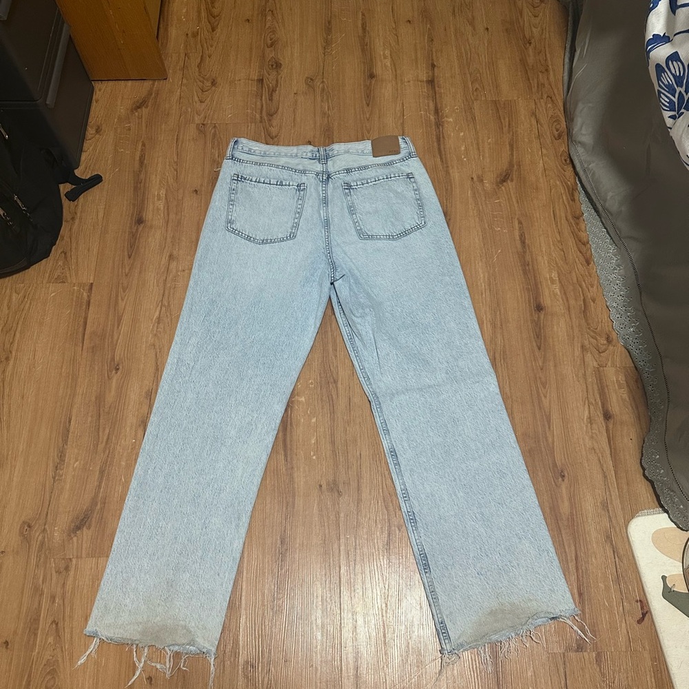 Aeropostale Light Wash Straight Leg Jeans